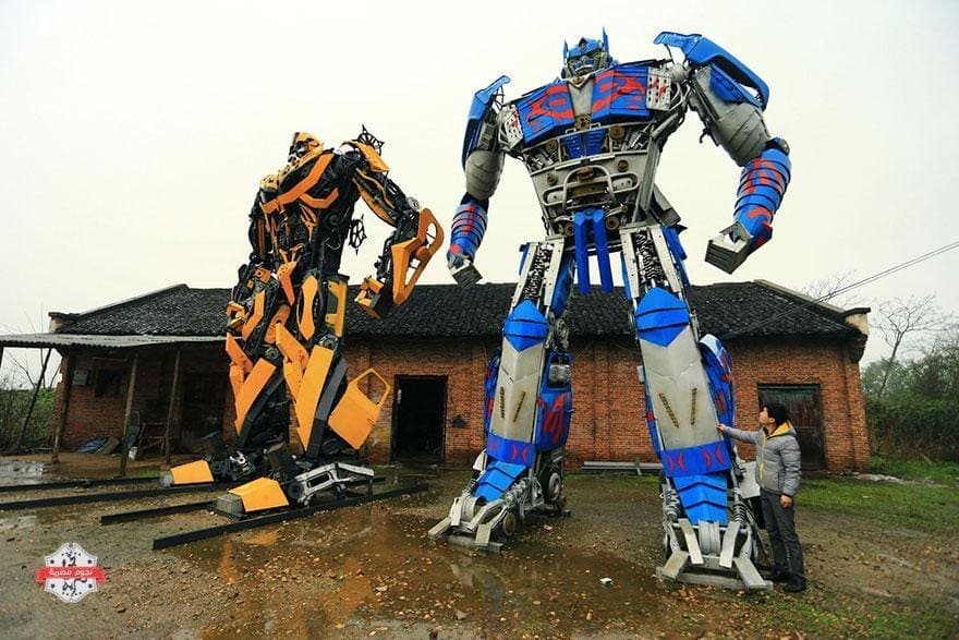 recycled-scrap-metal-sculpture-transformers-father-son-farmer-china-8