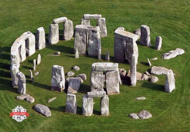 stonehenge-from-air