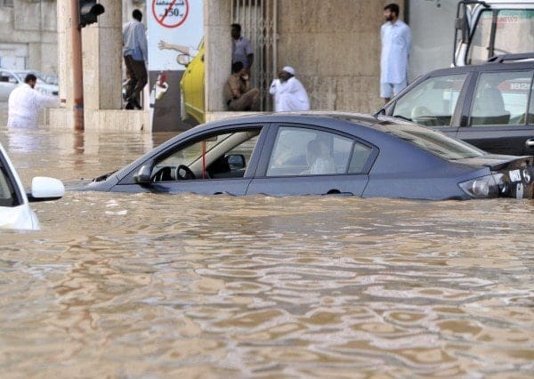 سقوط الامطار في قطر