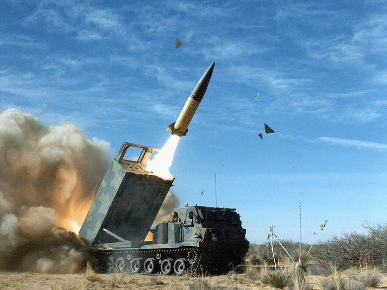 أنظمة صواريخ الدفاع التيكتيكية الأمريكية الصنع إم جي إم -140