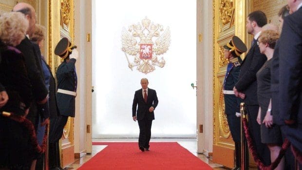 بوتين وطريقة المشي