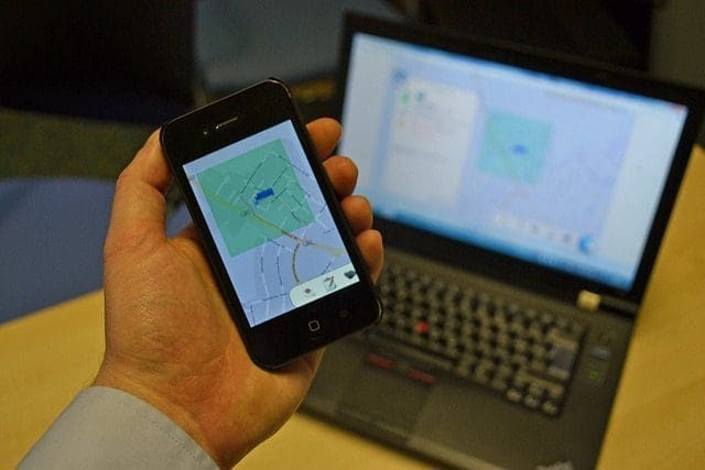 نظام تحديد المواقع "GPS" الذي يعمل على الهواتف الذكية GPS