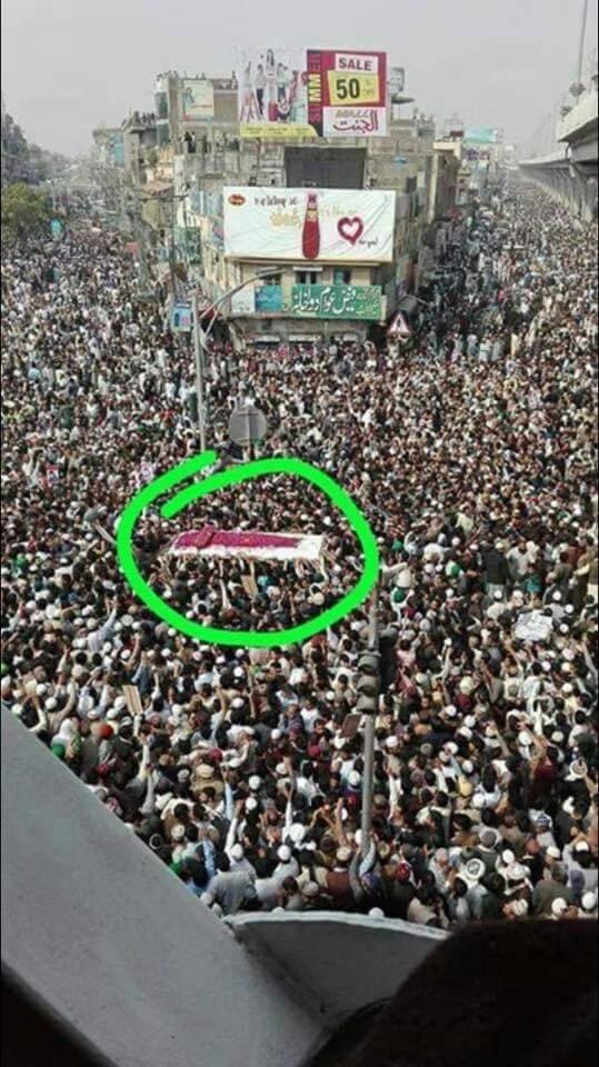 جنازة ممتاز قادري في باكستان 