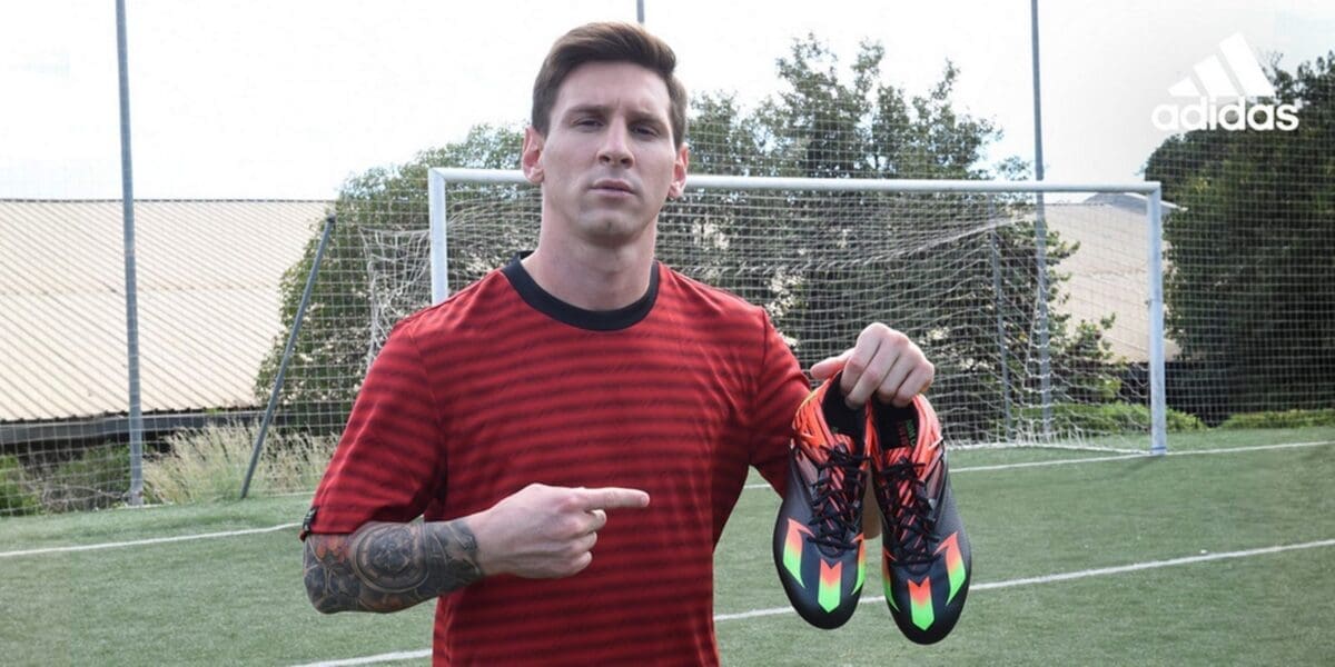 Lionel-Messi-boots