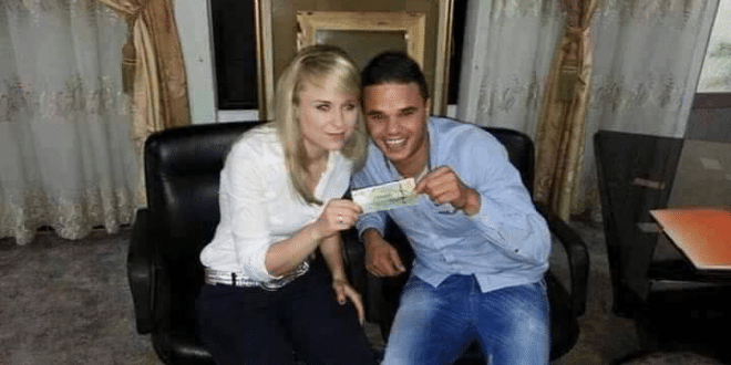 شاب مغربي يتزوج حسناء روسية بصداق خمسدولار بعد أن رفضته بنت خالته