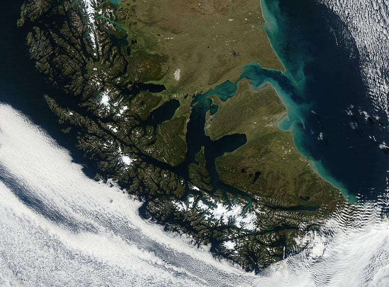 800px-NASA_Tierra_del_Fuego_image