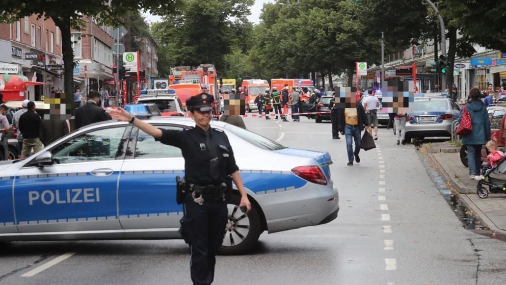 شهدت مدينة هامبورج الألمانية انتشار مكثف للشرطة خاصة في مكان وقوع الحادث