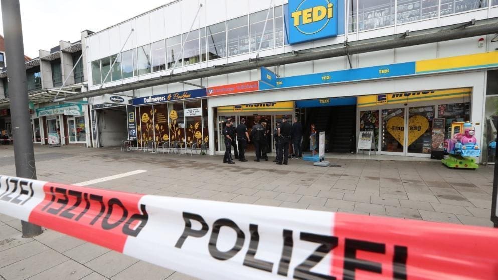 مقتل واحد وإصابة خمسة آخرين في هجوم إرهابي في مدينة هامبورج الألمانية