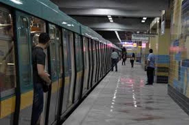 طريقة جديدة للسرقة في مترو الأنفاق