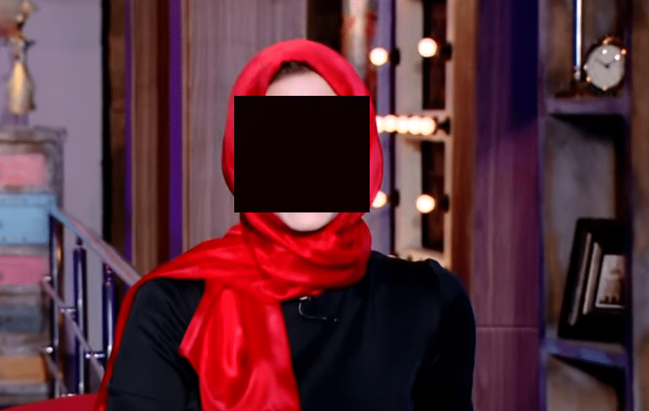 هل قررت هذه المذيعة إرتداء الحجاب