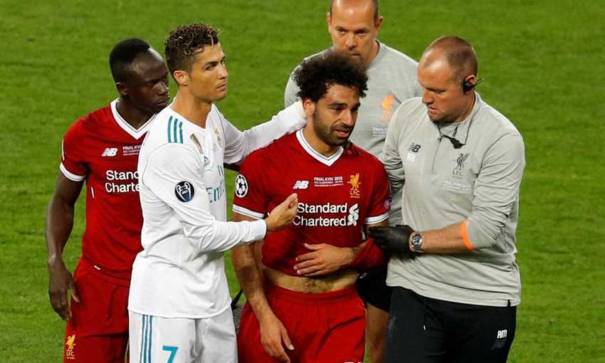 بكاء محمد صلاح بعد اصابته في مباراة ليفربول ضد ريال مدريد