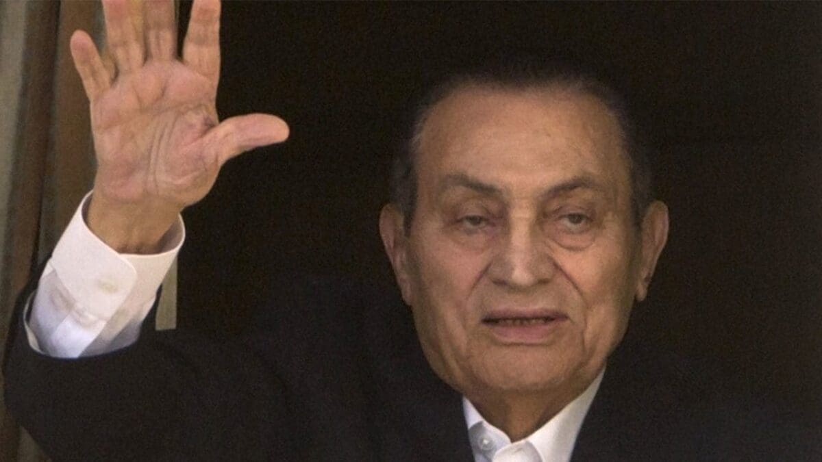 وفاة الرئيس الأسبق حسني مبارك