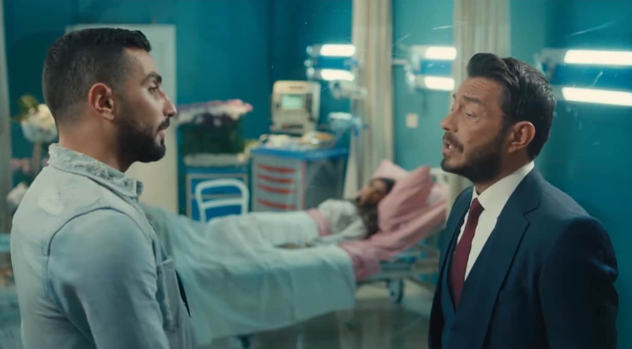 أحمد زاهر ومحمد الشرنوبي في لقطة من مسلسل لؤلؤ