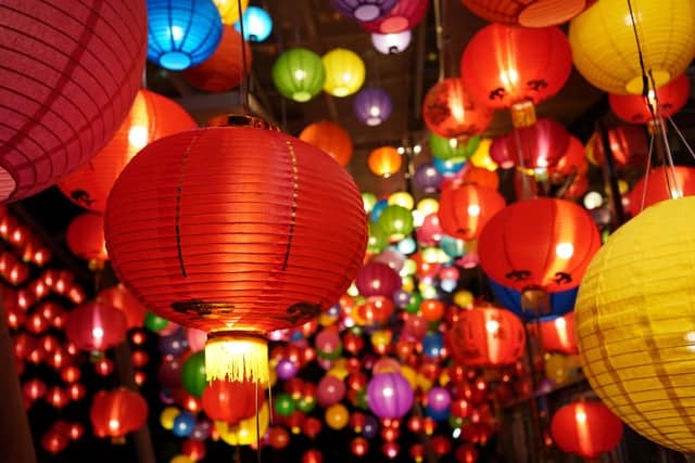السنة الصينية الجديدة تصل ذروتها مع مهرجان المصابيح