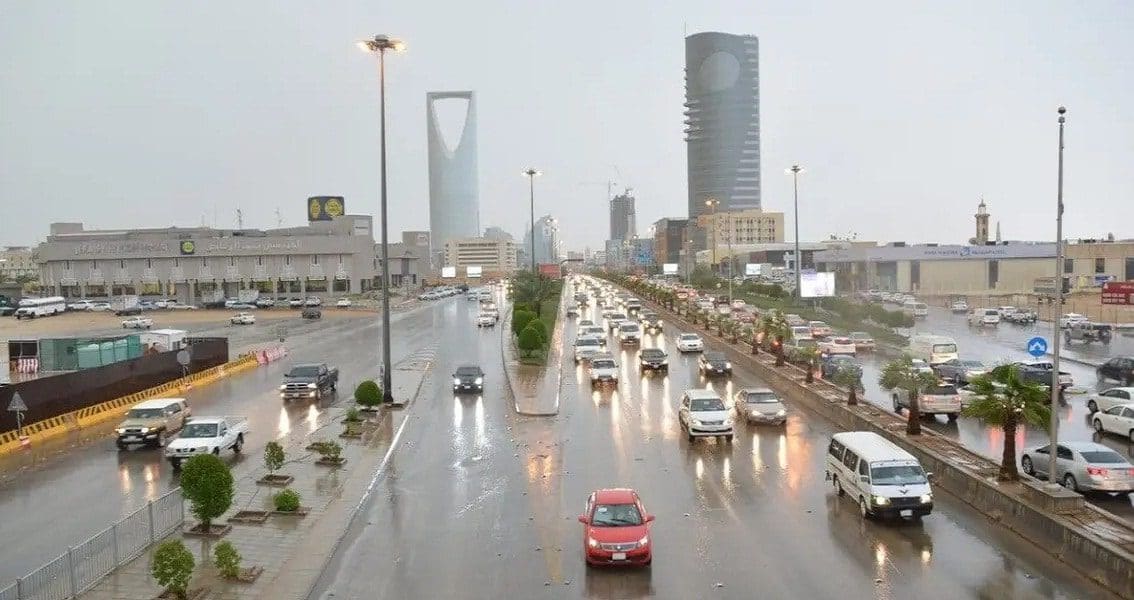 عاجل| الأرصاد: أمطار غزيرة تضرب 6 مناطق بالسعودية من الأربعاء للسبت