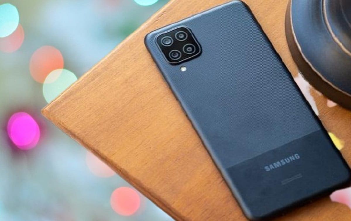 هاتف Samsung A12 الجوال الأقل سعرًا من سامسونج بإمكانيات مفاجئة