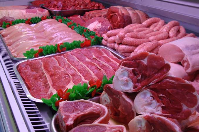 انخفاض أسعار اللحوم في مدن محافظة البحر الأحمر لـ 120 جنبها