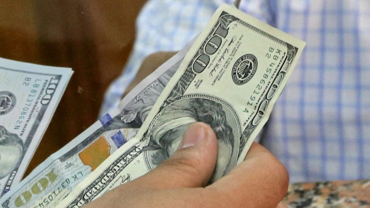 سعر الدولار اليوم الأربعاء 23 مارس 2022 مقابل الجنيه المصري (محدث)