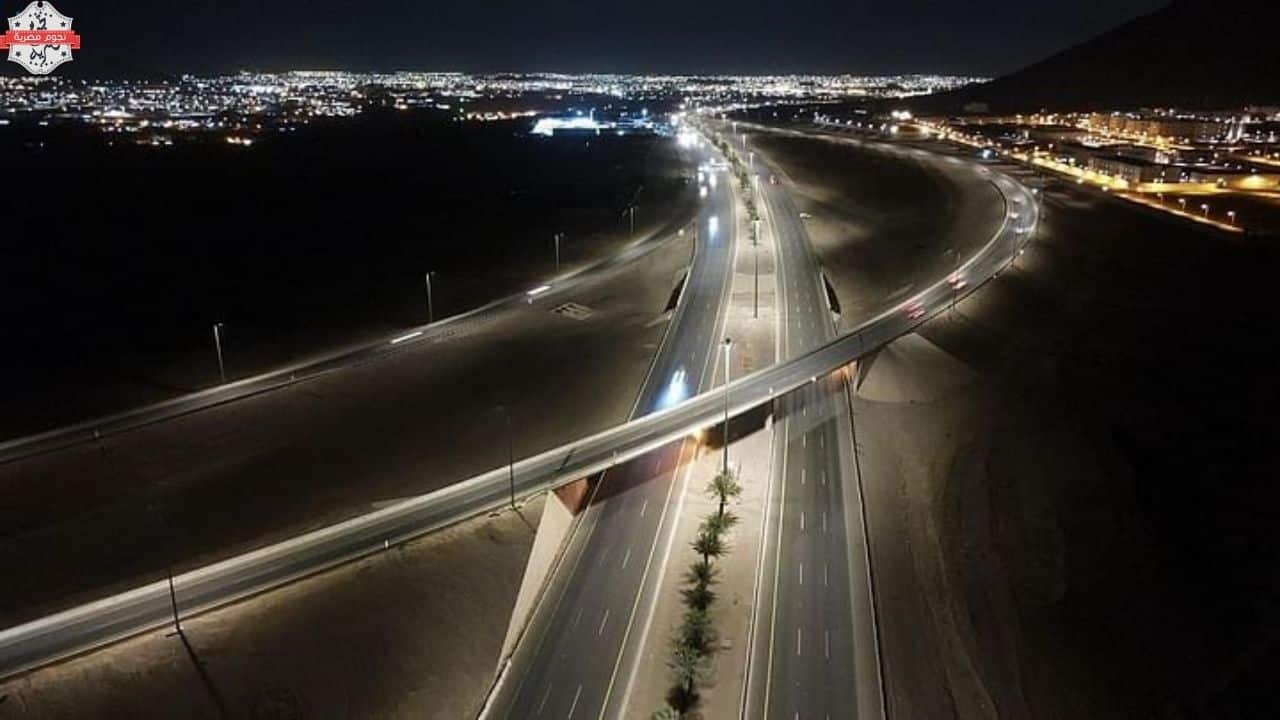 "لإختصار مدة الوصول" صيانة وتطوير طريق "المدينة - مكة" السريع