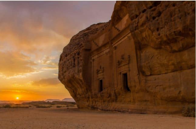 مدينة الهجر الغامضة مفتاح السياحة السعودية