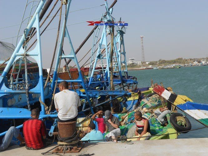 معاناة بعض الصيادين بعد وقوعهم في قبضة الامن خارج مصر