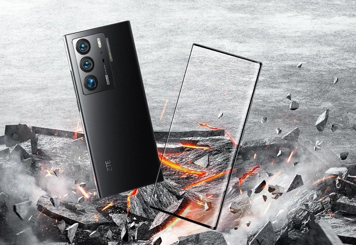 رسميًا إطلاق ZTE Axon 40 Ultra كأول هاتف بمعالج Snapdragon 8 Gen 1  في العالم مزود بكاميرا تحت الشاشة