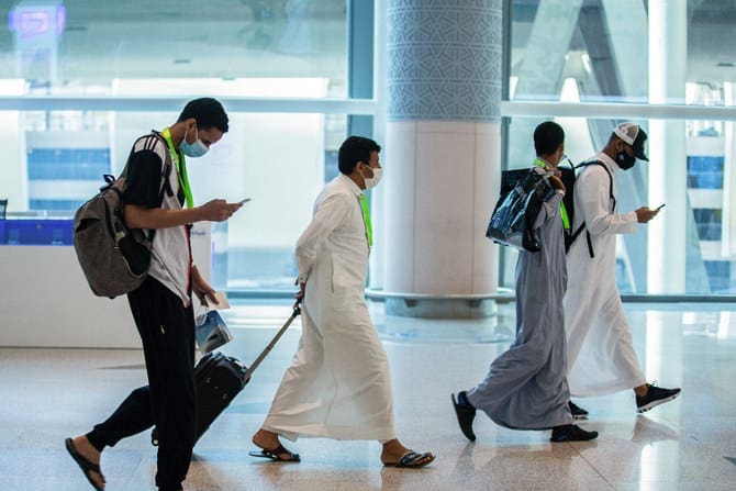 تمديد تأشيرة السياحة السعودية