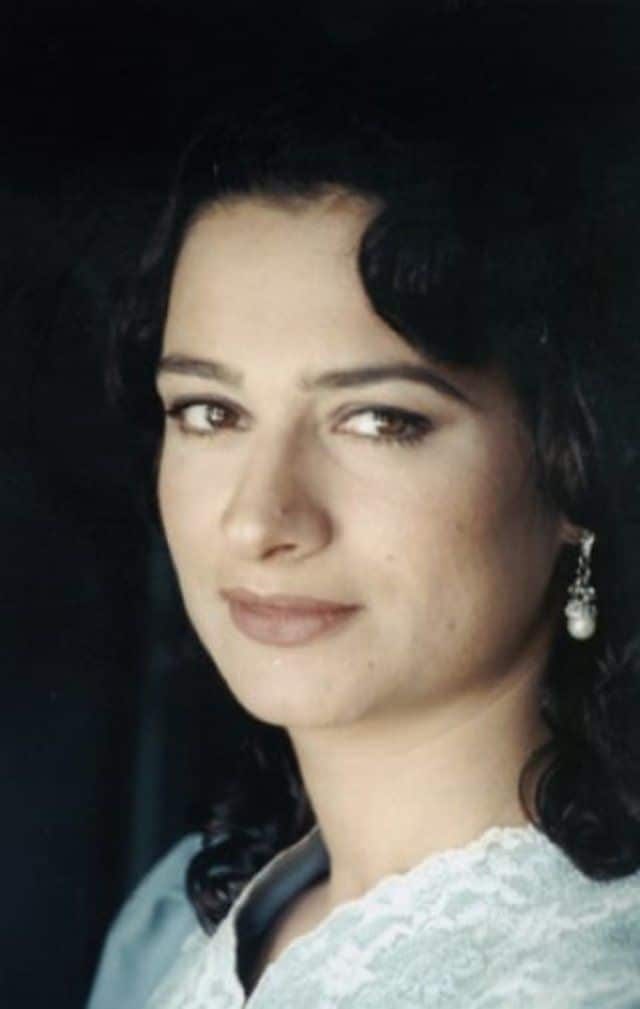 الممثلة السورية مي سكاف