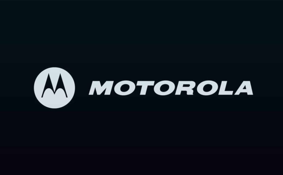 قبل إطلاق Moto Edge 30 Neo رسميًا.. تسريب خيارات الألوان والمواصفات الرئيسية