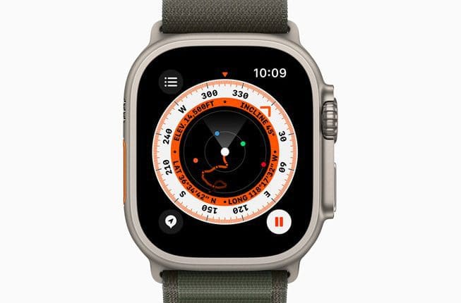 شاشة ساعة Apple Watch Ultra 2022