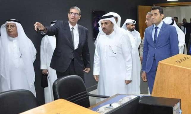 وزير الإعلام البحريني يزور مدينة الإنتاج الإعلامي