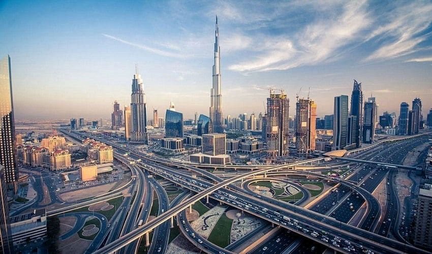 لمدة 5 سنوات.. الإمارات تعلن عن شروط منح تأشيرة جديدة للسياح القادمين