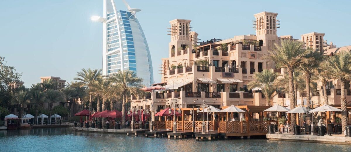 شروط وخطوات الحصول على تأشيرة سياحية لمدة 5 سنوات في الإمارات