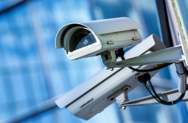 قرار كاميرات المراقبة الأمنية