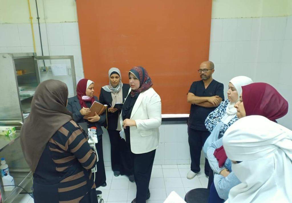 فريق الدعم الفني بـ هيئة الاعتماد والرقابة الصحية يزور مستشفى جامعة قناة السويس