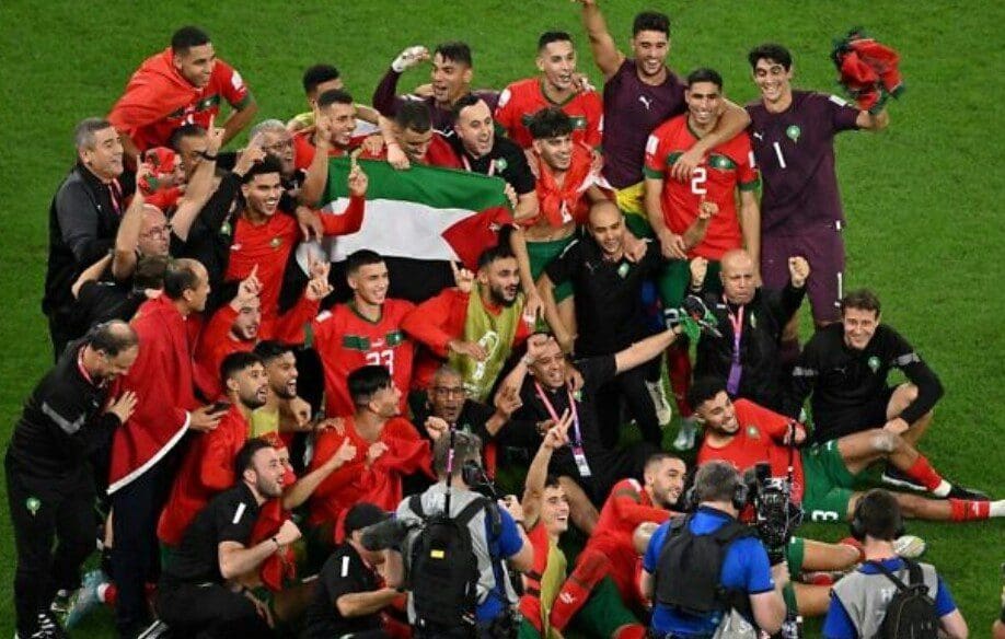 تواجد العلم الفلسطيني بإحتفالات لاعبي المغرب