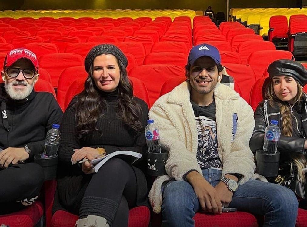 بعد 21 غياب عن المسرح أحمد حلمي يعود بمسرحية ميمو والتي تعرض في موسم الرياض