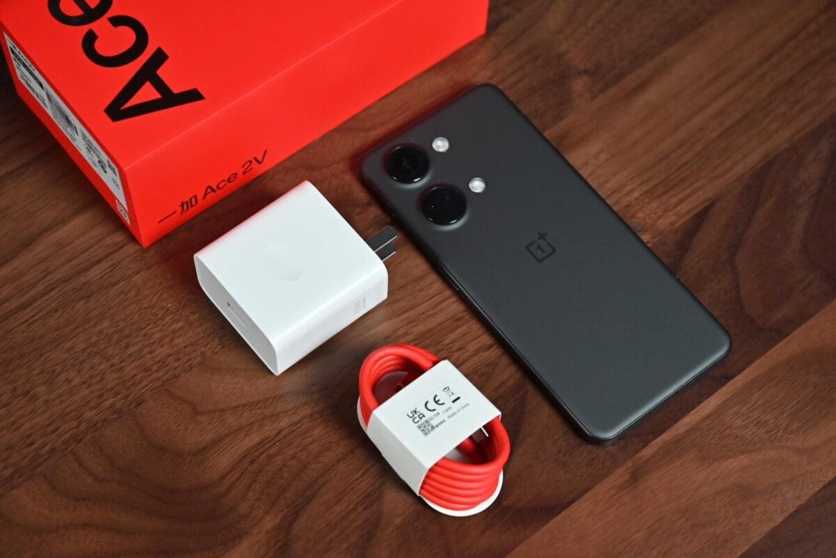 سعر هاتف OnePlus Ace 2V