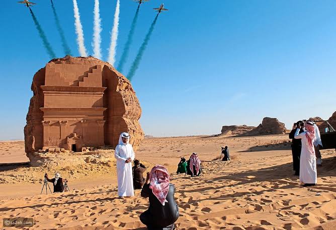 السياحة في السعودية بين الفرص والتحديات
