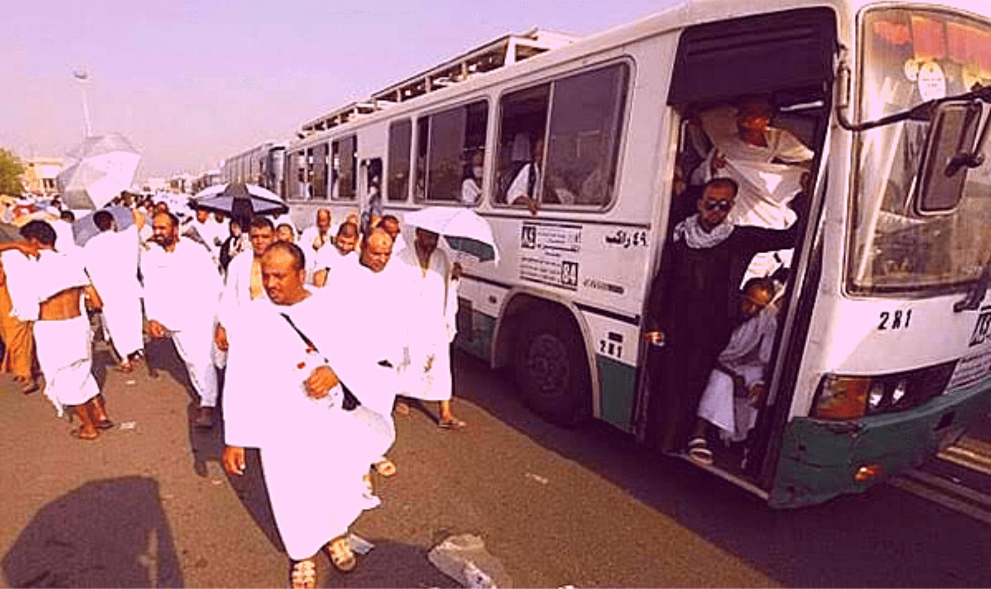 خدمة نقل المعتمرين داخل مكة
