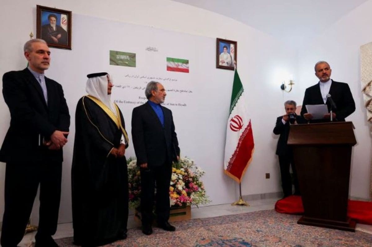 إعادة فتح سفارة إيران في السعودية لأول مرة منذ 7 سنوات
