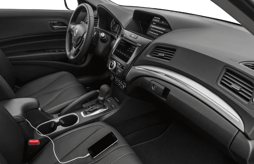 داخلية سيارة أكيورا ILX 2022 