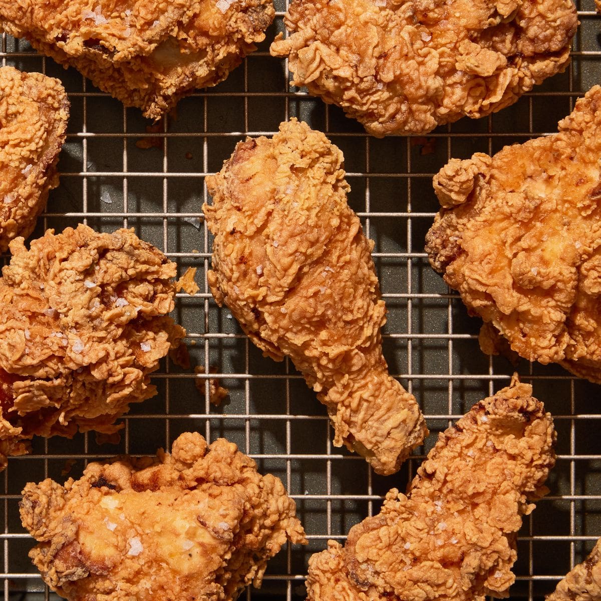 الدجاج المقلي من الوصفات السهلة والبسيطة لطهي الدجاج
