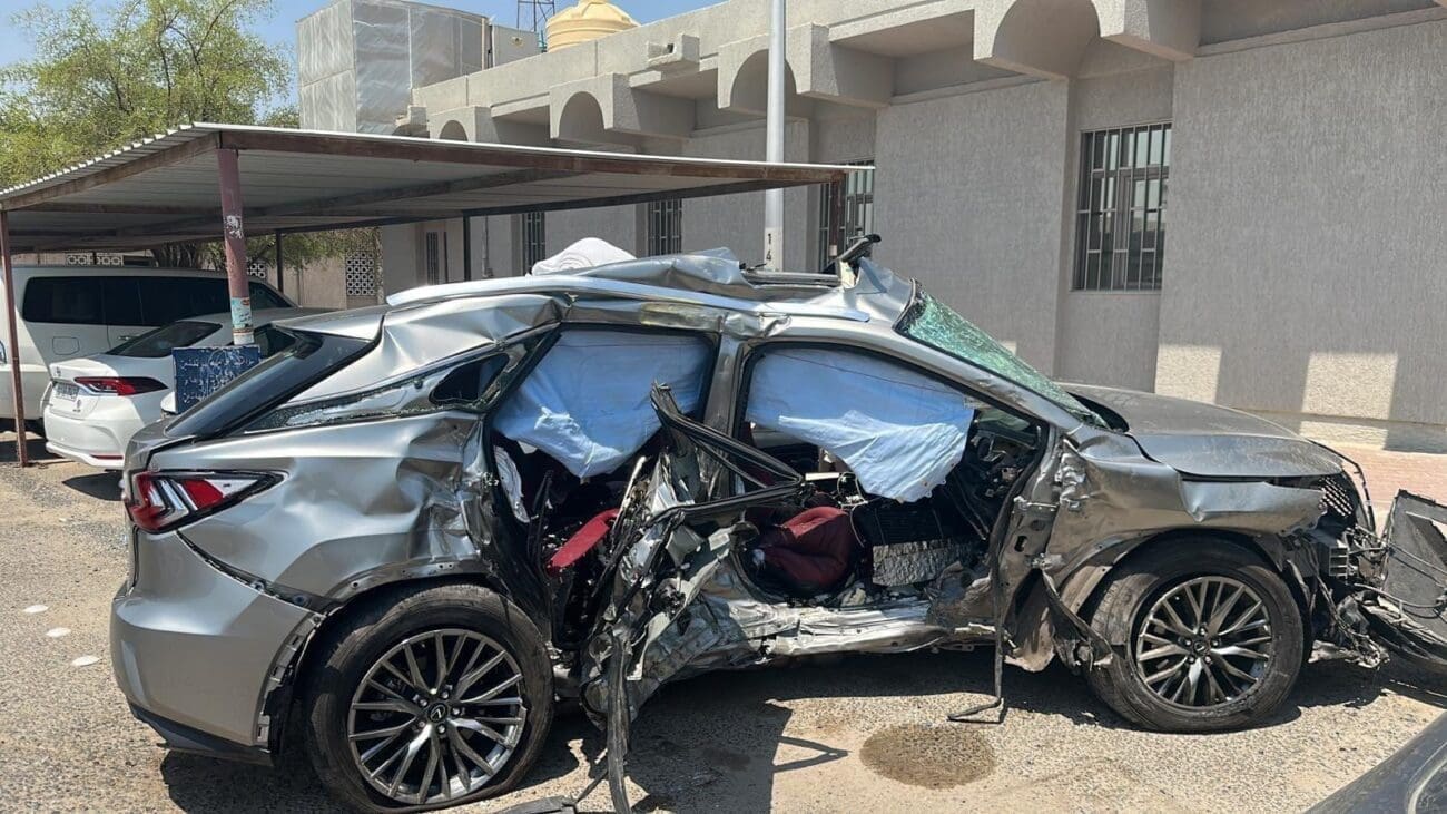 سيارة فاطمة المؤمن الفاشينيستا الكويتية بعد الحادث - مصدر الصورة: القاهرة 24