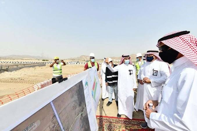 "استعداداً لموسم السيول".. عقود جديدة لمشاريع تصريف مياه «الأمطار» في مكة المكرمة