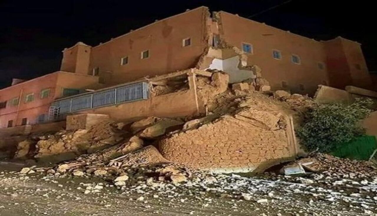 ارتفاع عدد ضحايا زلزال المغرب لـ 822 قتيلًا