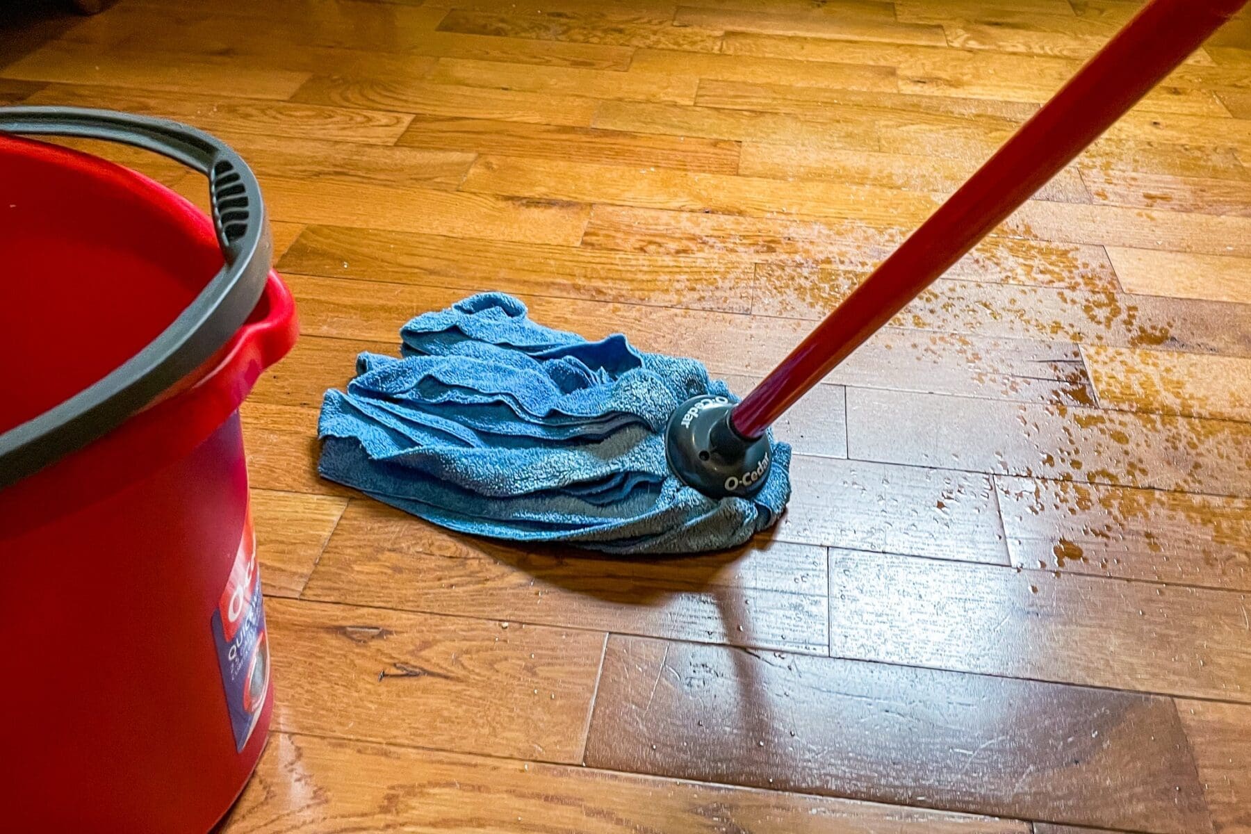 كيفية تنظيف الأرضيات