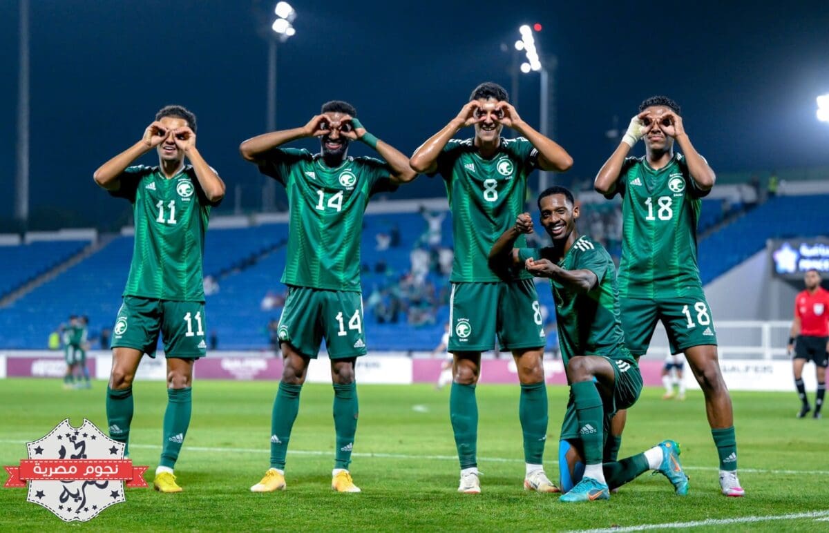 من احتفالية لاعبي الصقور الأولمبي بالتأهل لكأس أمم آسيا (مصدر الصورة. حساب المنتخب السعودي في تويتر)