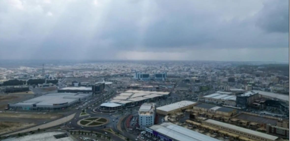 سقوط أمطار في مناطق السعودية