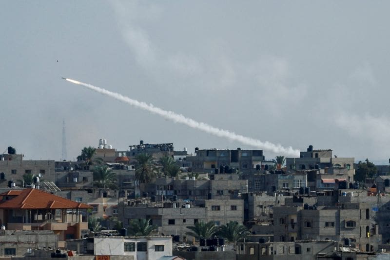 الإسعاف الإسرائيلي يعلن عن هذا العدد من ضحايا صواريخ حماس